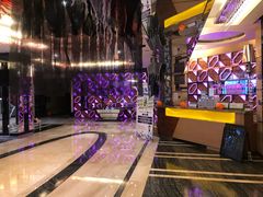 -蓝尊量贩(黄河路店)