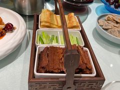 烙饼卷带鱼-四世同堂·京菜·烤鸭(双井店)