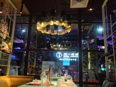 -胡桃里乐队酒馆(广州塔店)
