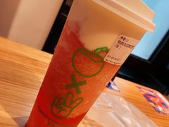 桃桃乌龙椰芝盖-茶大椰·椰子茶(星悦荟店)