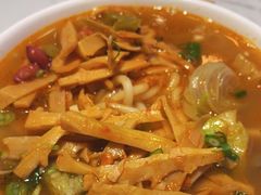 -塞上张记桂林米粉(金凤万达店)