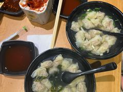 -真真鲜馄饨店(启蒙路店)