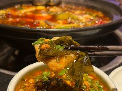 -小饕荟雅安贡椒鱼鲜馆(广福桥店)
