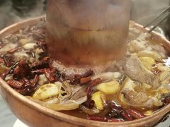 -蔼若春.传承三十年云南菜(金碧公园店)