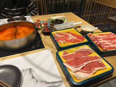 -枝魯枝魯自助料理