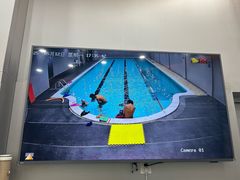-蓝海豚游泳俱乐部(南京西路店)
