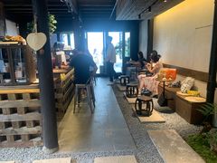 大堂-Metal hands·铁手咖啡