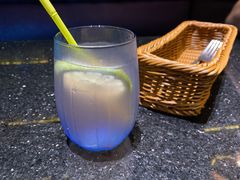 -K+全国连锁KTV(绿地缤纷天地店)