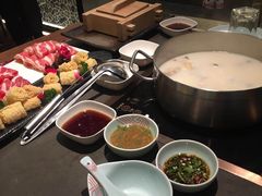 -捞王锅物料理(上海世茂广场店)