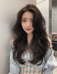 -安蒂护肤造型