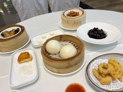 -万龙洲海鲜(大兴绿地缤纷城店)