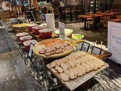 -广州天河希尔顿酒店