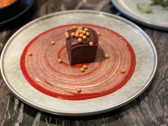 -LES ELITES 英集荟(南京西路店)