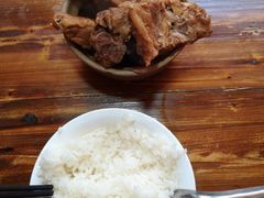 -万和春排骨砂锅米饭(湖北路店)