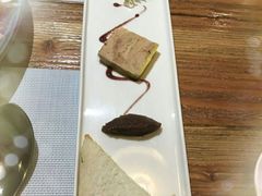 传统法式鹅肝批配甜酒冻和无花果酱和面包-Kitchen·Y洋厨房西餐厅(王府壹号店)