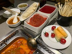 -海底捞火锅(宝龙广场夜宵主题店)