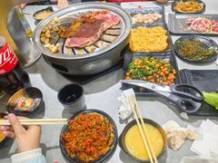-啊美丽炭火烤肉(滑翔一店)