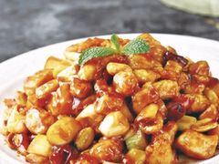 -鑫巴蜀小镇 · 水煮鱼专研店(玉桥店)