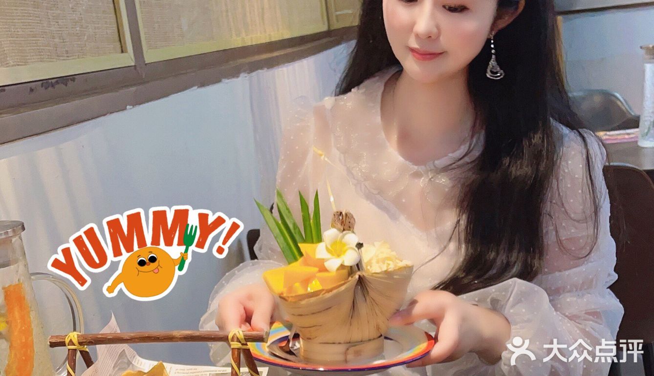 魔都超火的泰餐，排到下午三点也要吃的节奏！ 