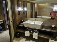 -上海静安铂尔曼酒店