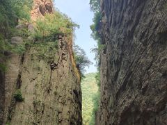 -龙潭大峡谷