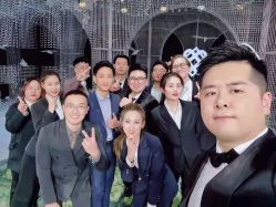 点击看大图 -浙江1+1主持人工作室