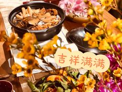 霸气盆菜煲-若蘭慈·无国界素食料理(欢乐海岸店)