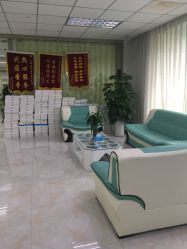 -苗医生0感祛痘连锁