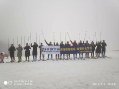 -大别山南武当滑雪场