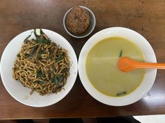 -三百碗宝应长鱼面(板仓街店)