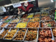 自助取餐区-语言大学-清真食堂