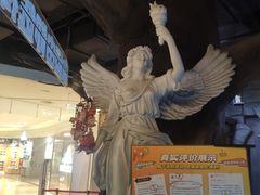-暴风岛沉浸式体验馆(百联世纪店)