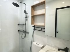 -同济大学(地铁站)