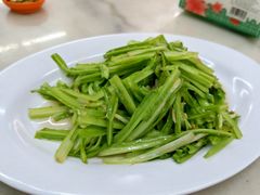 -新峰肉骨茶