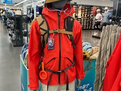 -迪卡侬(苗岭路店)