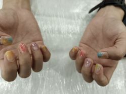 -斯馨·健康美甲美睫