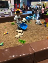 -MELAND(郑州万象城店)