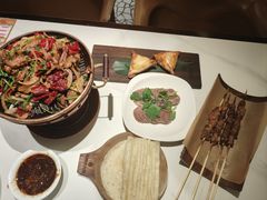 -清真·卡德尔大叔新疆主题餐厅(龙汇路店)