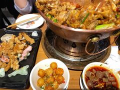-炉小二铜锅牛蛙•川湘菜(三里屯店)