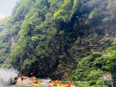 -重庆神龙峡漂流