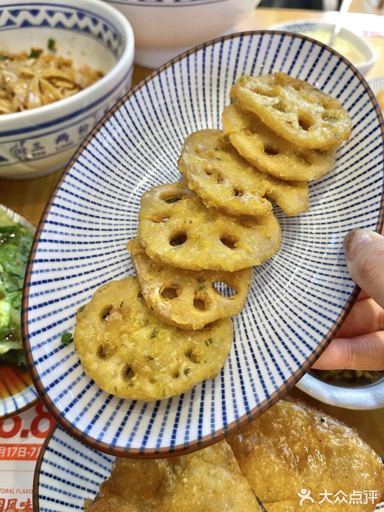 打工人最爱的中餐饭堂湖南馆子三两粉