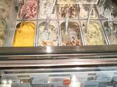 -VENCHI 闻绮(上海佛罗伦萨小镇店)