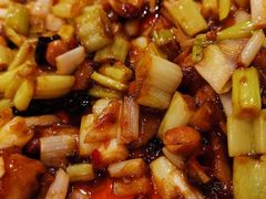 -皇城根·鲁菜济南菜·吊炉烤鸭·炒鸡鱼头(济南旗舰店)