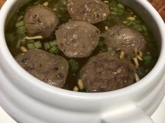 芹菜牛双丸汤-陈鹏鹏潮汕菜(宝安机场T3航站楼店)