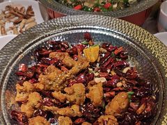 -小鱼小牛·鱼牛干锅·脆鱼火锅(世欧广场店)