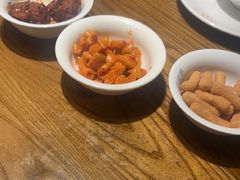 -爱碗亭·鲜炒湖南菜(壹城中心店)