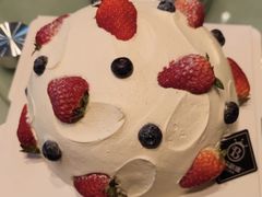 -BRIGNA百丽格娜·纯动物奶油生日蛋糕(武汉旗舰店)