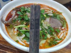 招牌羊肉粉-遵义虾子张六羊肉粉(普陀路店)