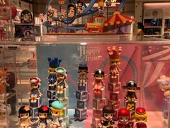 -泡泡玛特POPMART(国金街店)