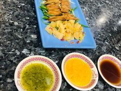 -光海鲜鱼翅餐厅(叻差拉披色路店)